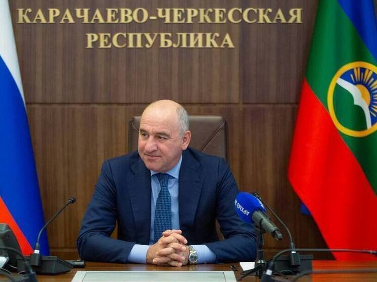 Рашид Темрезов поздравил земляков с Днем возрождения карачаевского народа