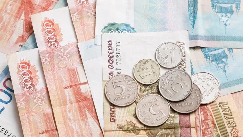 Трудовой стаж россиян влияет на размер выплат по больничному листу