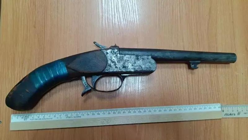 У жителя Новоселицкого округа изъяли незаконно хранившийся обрез