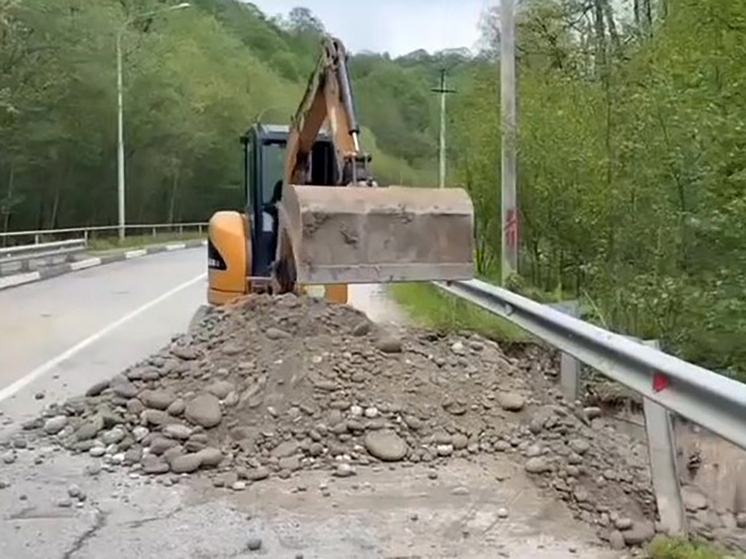 В КБР осадки размыли дорогу «Голубые озера — Верхние Голубые озера»