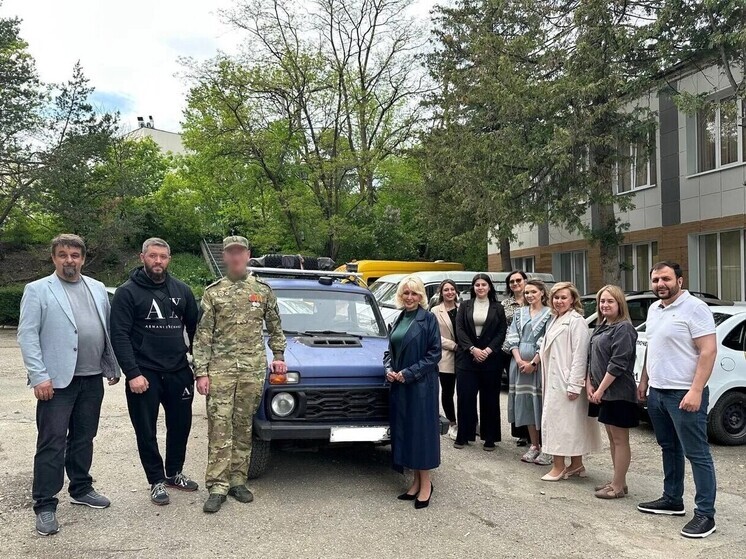 В Кисловодске собранные на ярмарке средства потратили на покупку «Нивы» для бойца СВО