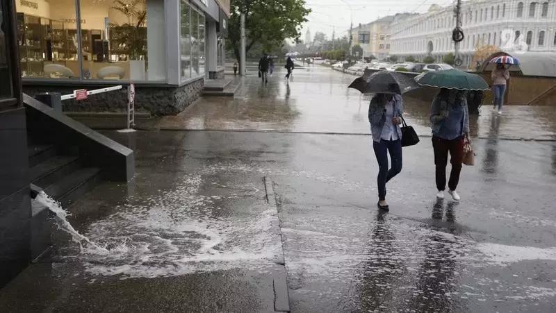В МЧС предупредили о грозе и граде в отдельных районах Ставрополья