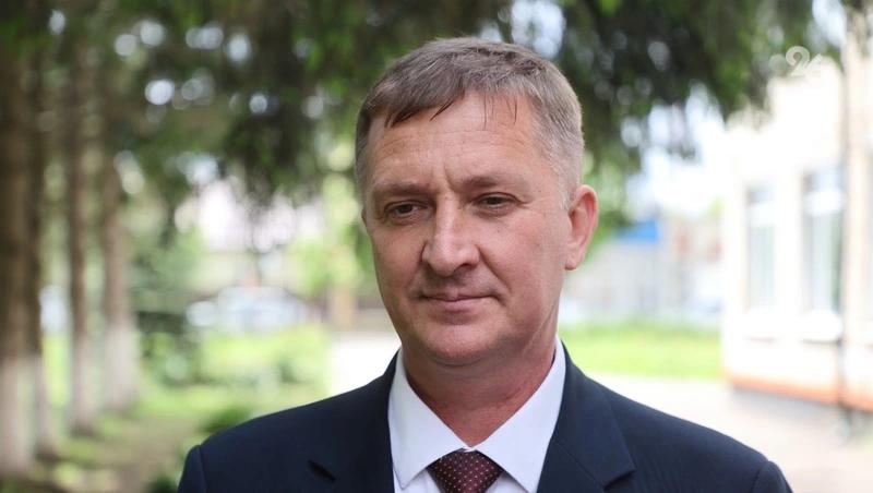 В Рыздвяном капитально ремонтируют аварийный корпус школы