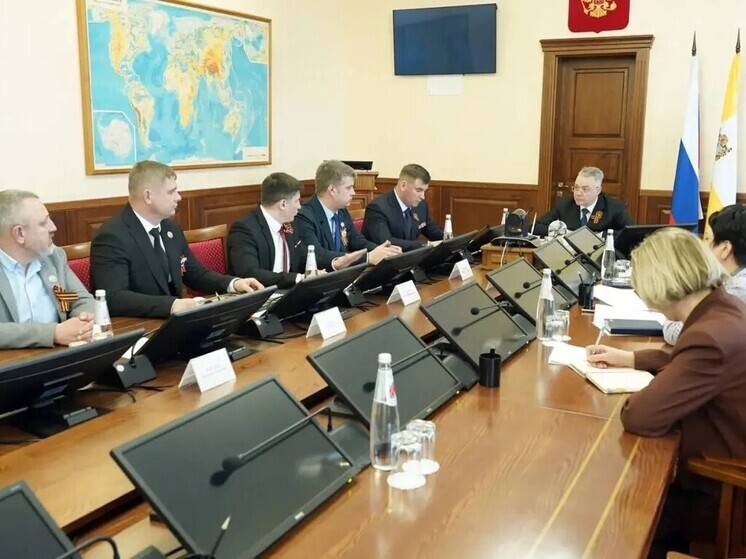 В сферу трудоустройства выпускников кадровой программы «Герои Ставрополья» планируют включить коммерческие предприятия