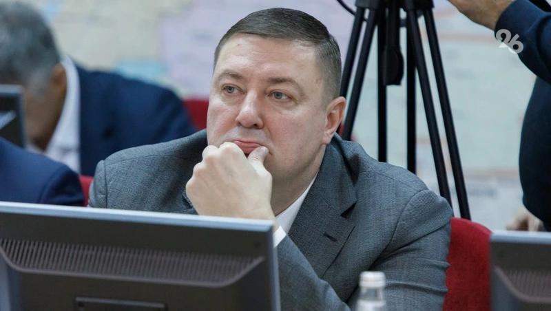 В школы Ставрополья передали 37 новых автобусов