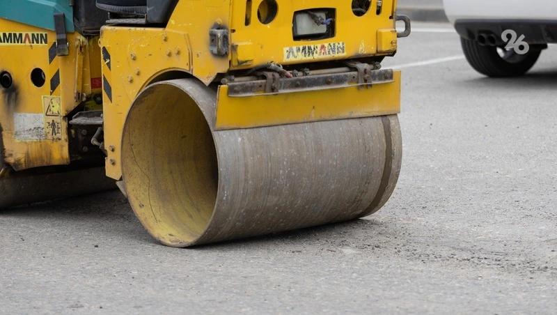 В Ставрополе привели в порядок тротуары, парковки и газоны на двух участках