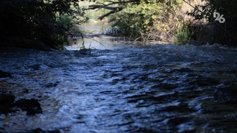 Власти Петровского округа следят за уровнем воды в реке Калаус