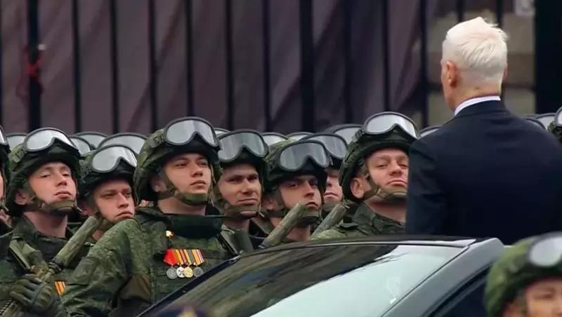 Выпускник школы Ессентуков прошёл по Красной площади на Параде Победы в Москве
